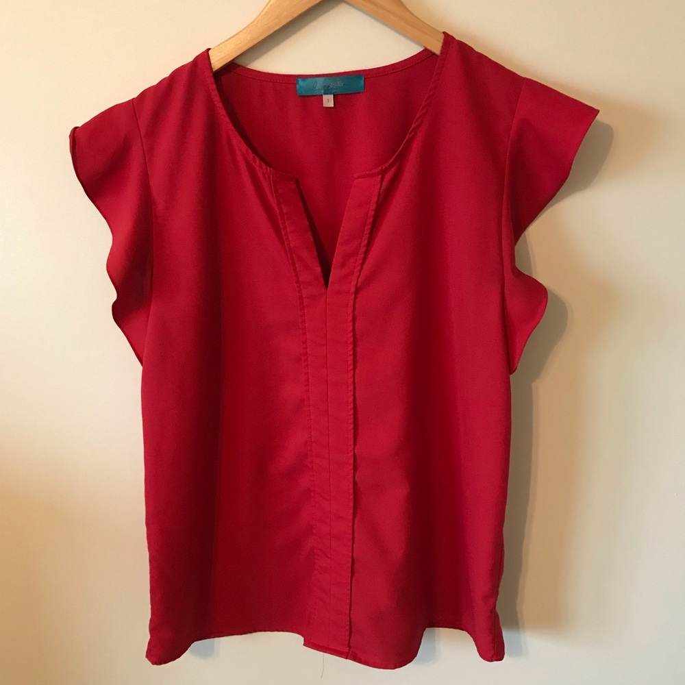 🍋 2 for 15 Francesca’s red ruffle short sleeve